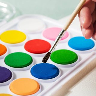 Водни бои Deli Colorun, 12 цвята + четка, ф28 mm