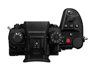 Фотоапарат Panasonic Lumix GH7 с обектив Panasonic 12-60mm f/2.8-4